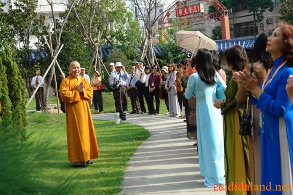 Hanh Huong Dai Loan 2006 (111).jpg