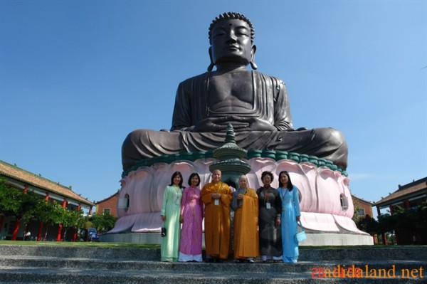 Hanh Huong Dai Loan 2006 (54).jpg