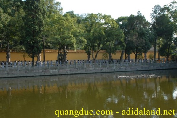Hanh Huong Tu Dai Danh Son 2007 (301).jpg