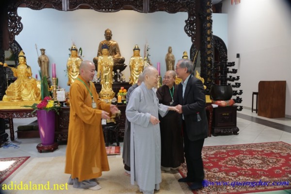 Hanh Huong Chau Au 2015 (184).jpg