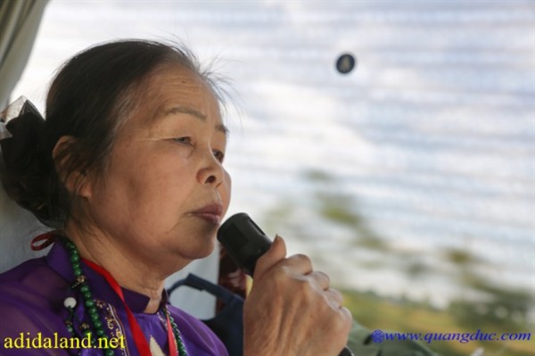 Hanh Huong Chau Au 2015 (317).jpg