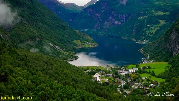 2015.07.11 Geiranger 20.jpg