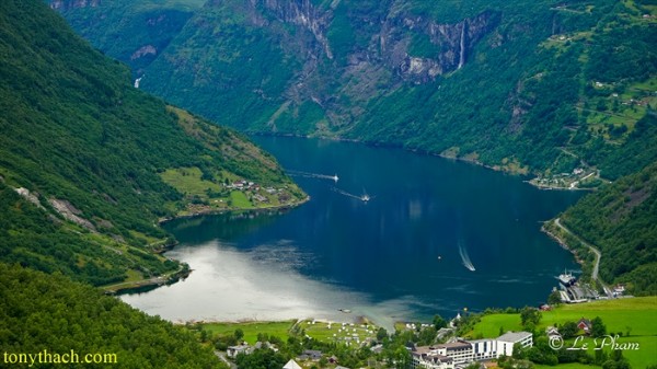 2015.07.11 Geiranger 27.jpg